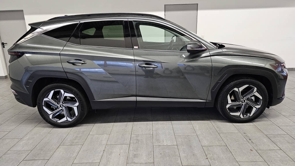HYUNDAI Tucson 1.6 T-GDi HEV Vertex 4WD, Voll-Hybrid Benzin/Elektro, Occasion / Gebraucht, Automatik - 2