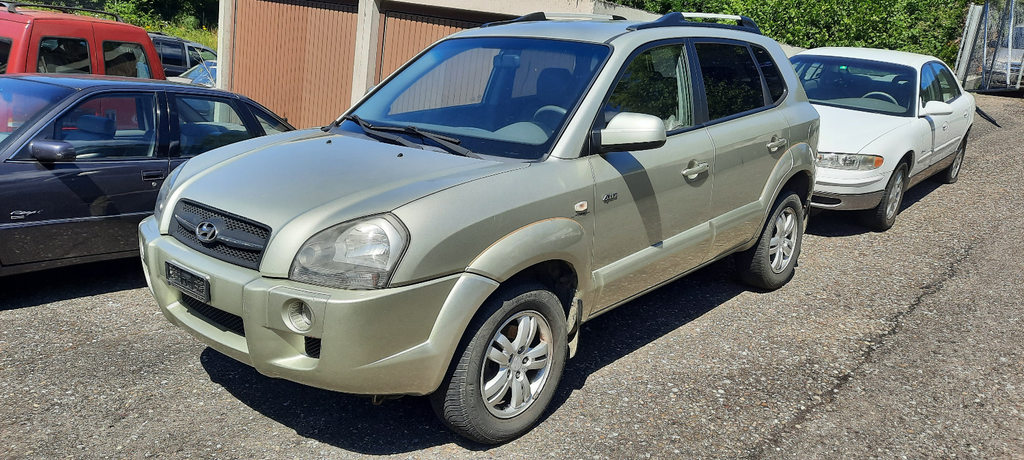 HYUNDAI Tucson 2.0 CRDi Style 4x4, Diesel, Occasion / Utilisé, Manuelle - 2