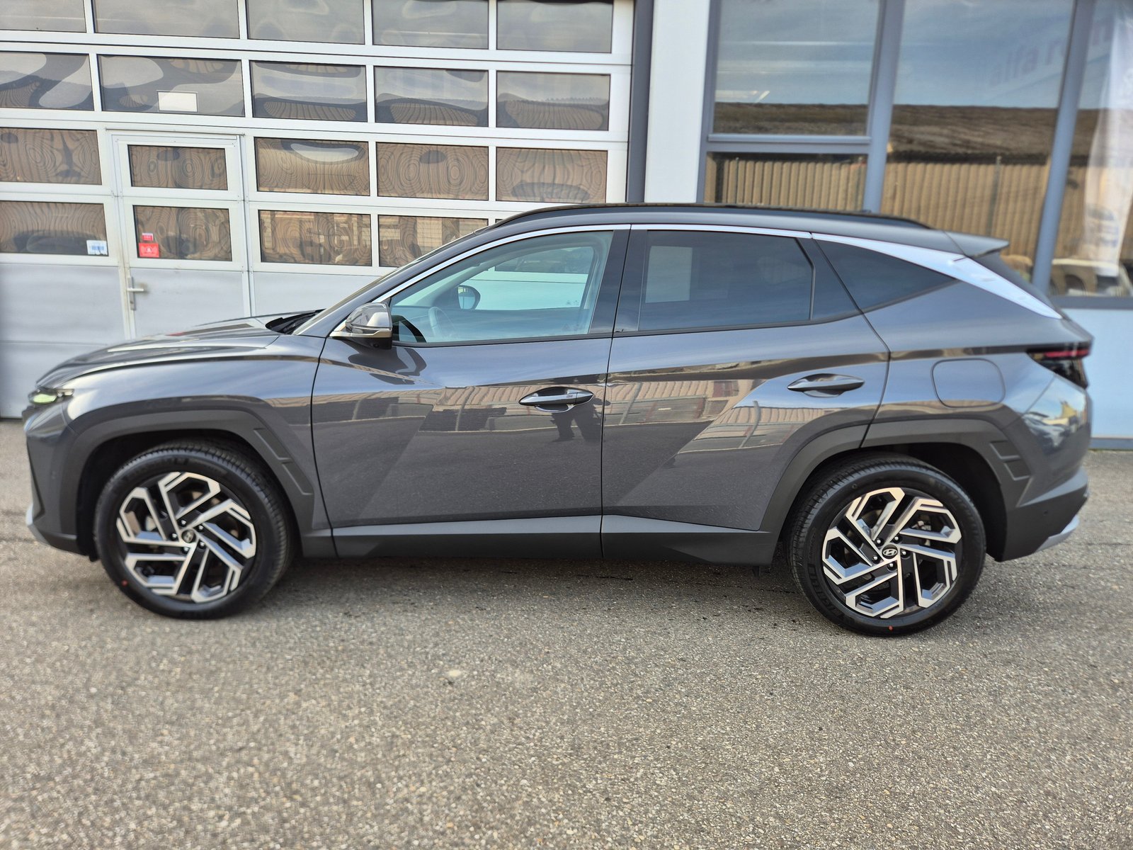 HYUNDAI Tucson 1.6 TGDI HEV Vertex 4WD, Hybride Intégral Essence/Électricité, Occasion / Utilisé, Automatique - 2