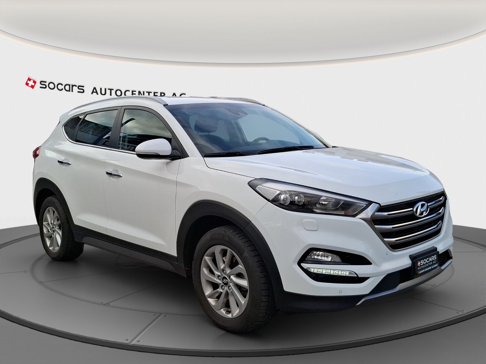 HYUNDAI Tucson 2.0 CRDI Plena 4WD Automatic // 8-fach 8-fach, Diesel, Occasioni / Usate, Automatico - 4