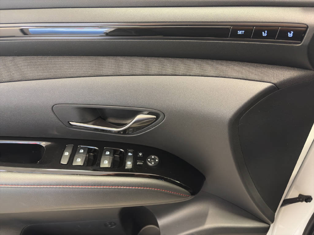 HYUNDAI Tucson 1.6 T-GDi N-Line LUX.pack 4WD, Mild-Hybrid Benzin/Elektro, Occasion / Gebraucht, Automatik - 3