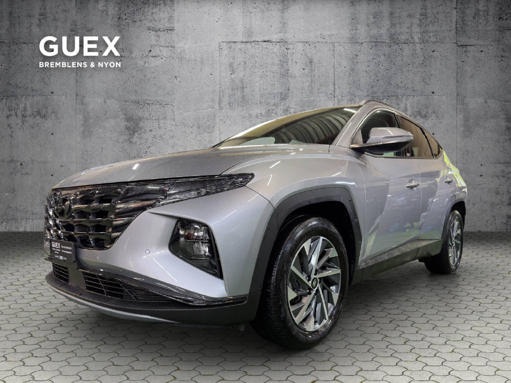 HYUNDAI Tucson 1.6 T-GDi Amplia 4WD