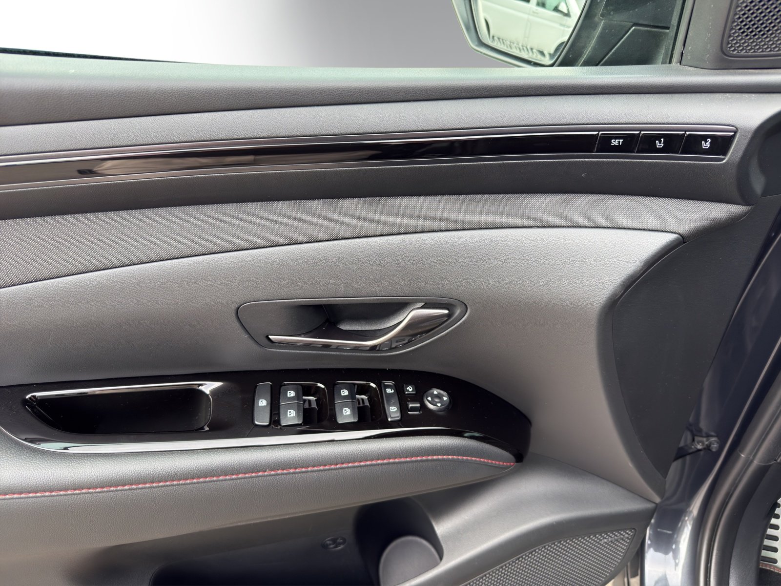 HYUNDAI Tucson 1,6PHEV N LUX 4WD, Hybride Rechargeable Essence/Électricité, Occasion / Utilisé, Automatique - 7