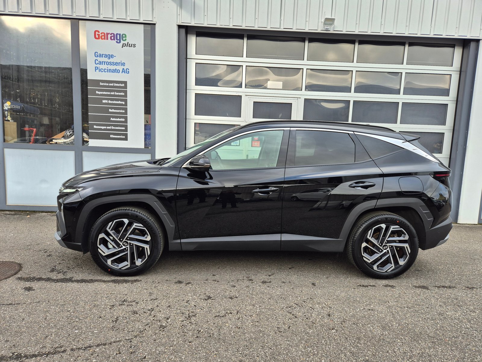 HYUNDAI Tucson 1.6 TGDI HEV Vertex 4WD, Voll-Hybrid Benzin/Elektro, Occasion / Gebraucht, Automatik - 2