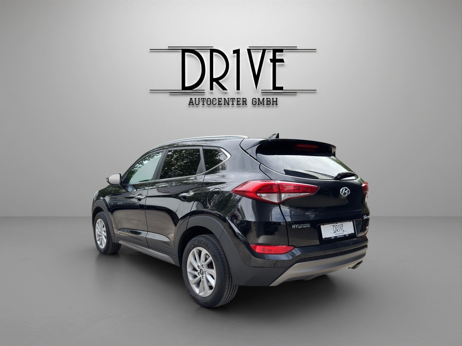 HYUNDAI Tucson 2.0 CRDI Plena 4WD, Diesel, Occasion / Gebraucht, Handschaltung - 7