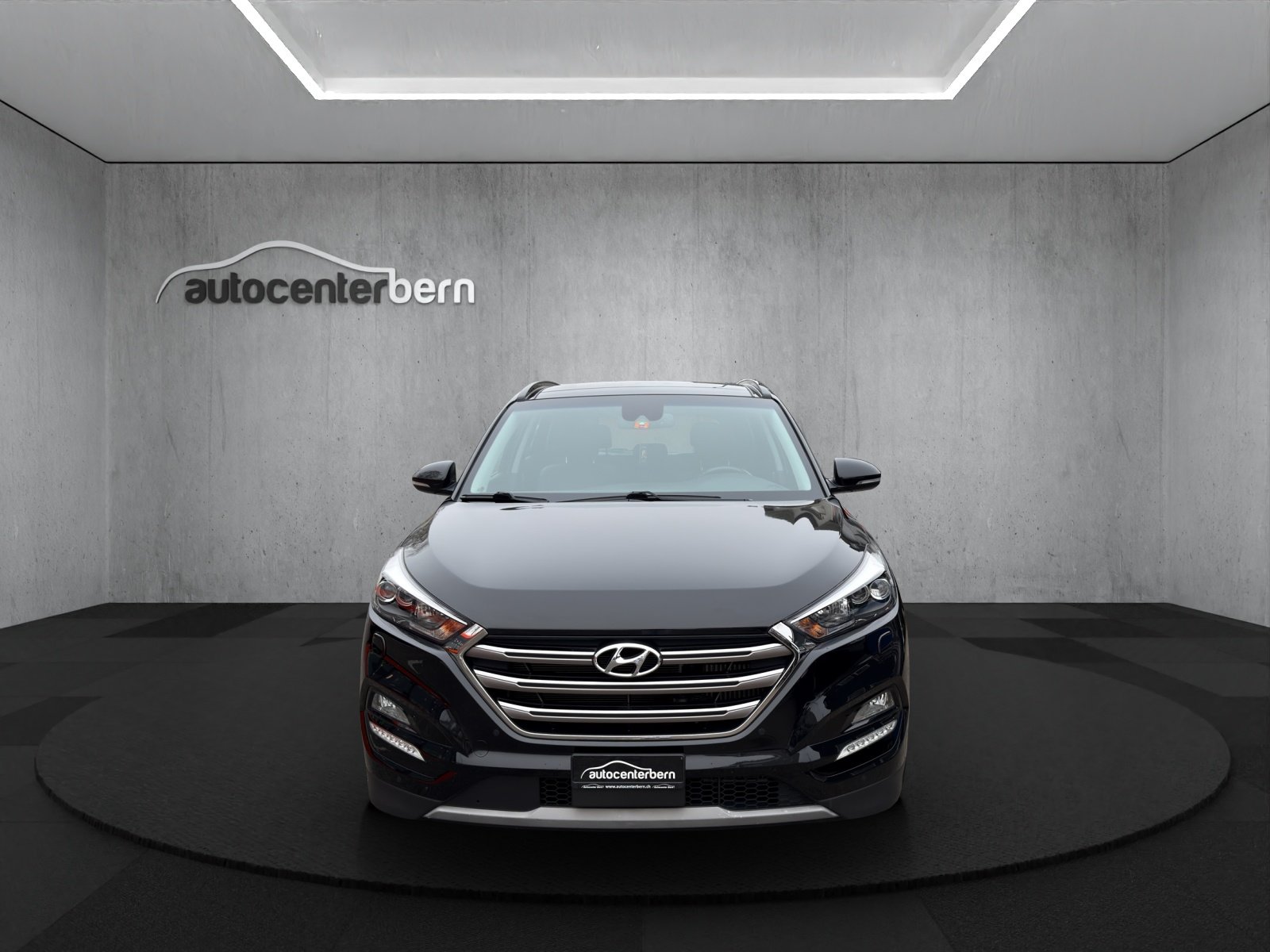 HYUNDAI Tucson 2.0 CRDI Vertex 4WD Automatic, Diesel, Second hand / Used, Automatic - 2