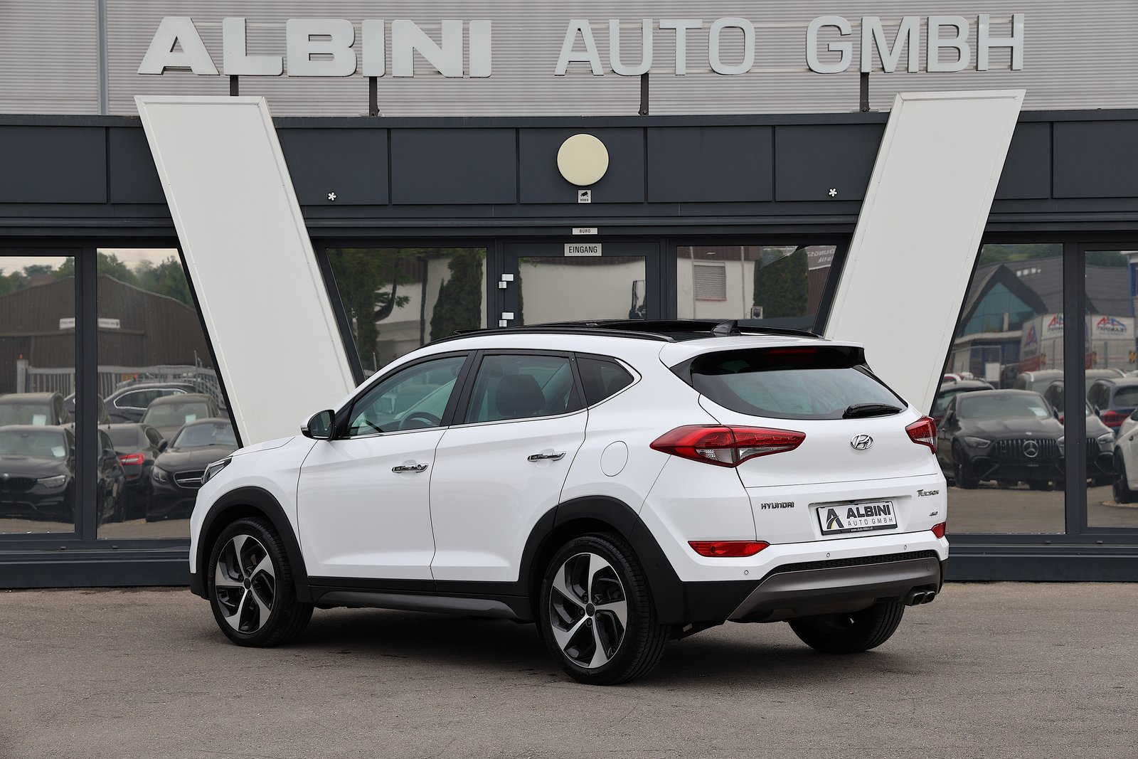HYUNDAI Tucson 2.0 CRDI Vertex 4WD Automatic, Diesel, Second hand / Used, Automatic - 4