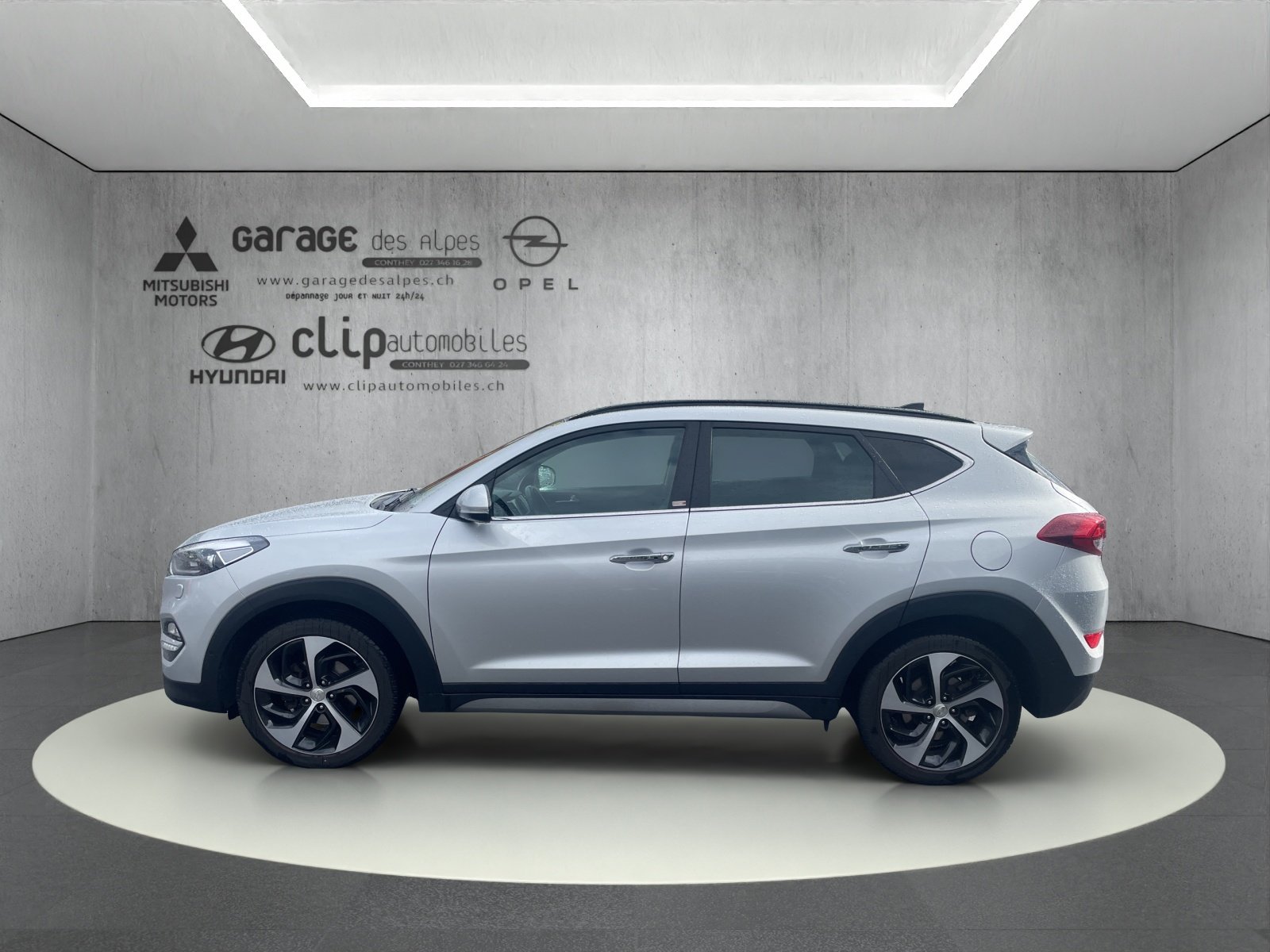 HYUNDAI Tucson 2.0 CRDi 185 Vertex 4WD, Diesel, Second hand / Used, Automatic - 3
