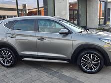 HYUNDAI Tucson 2.0 CRDI Amplia Mild Hybrid 4WD Automatic, Mild-Hybrid Diesel/Electric, Second hand / Used, Automatic - 3