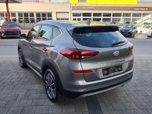 HYUNDAI Tucson 2.0 CRDI Amplia Mild Hybrid 4WD Automatic, Mild-Hybrid Diesel/Electric, Second hand / Used, Automatic - 6