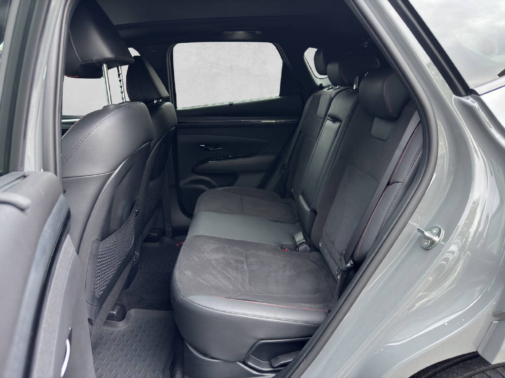 HYUNDAI Tucson 1.6 T-GDi HEV N-Line LUX.pack 4WD, Voll-Hybrid Benzin/Elektro, Occasion / Gebraucht, Automatik - 7