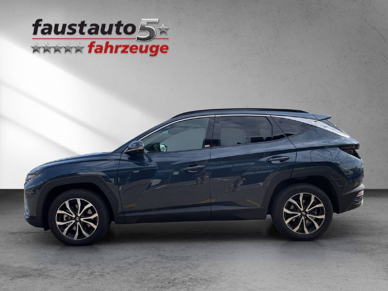 HYUNDAI Tucson 1.6 T-GDi HEV Vertex 4W SUN, MY23, Voll-Hybrid Benzin/Elektro, Occasion / Gebraucht, Automatik - 3