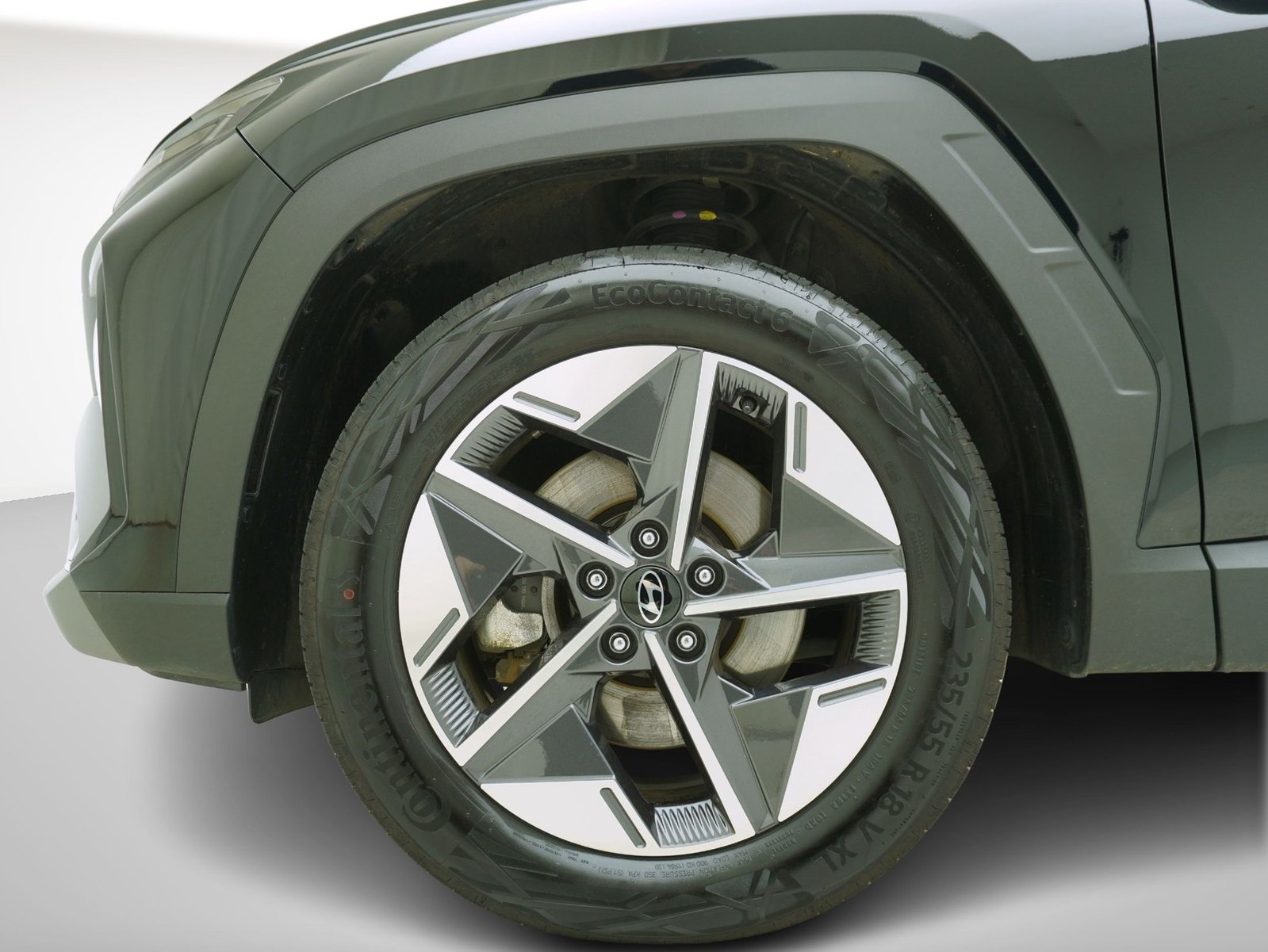 HYUNDAI Tucson 1.6 T-GDi HEV Amplia 4WD, Voll-Hybrid Benzin/Elektro, Occasion / Gebraucht, Automatik - 7