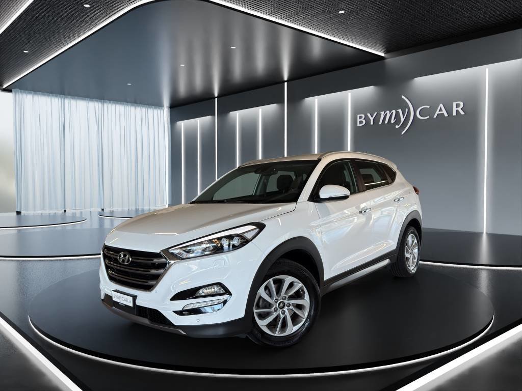 HYUNDAI Tucson 2.0 CRDI Plena 4WD Automatic //Volant chauffa