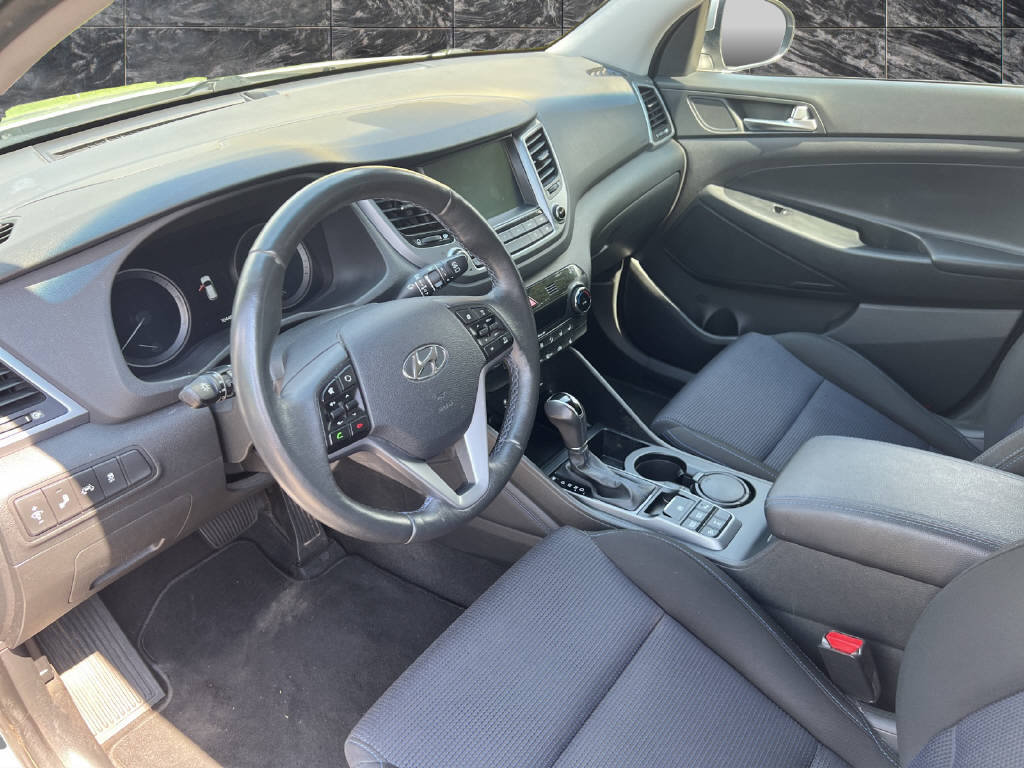 HYUNDAI Tucson 2.0 CRDi 185 Plena 4WD, Diesel, Occasion / Gebraucht, Automatik - 7