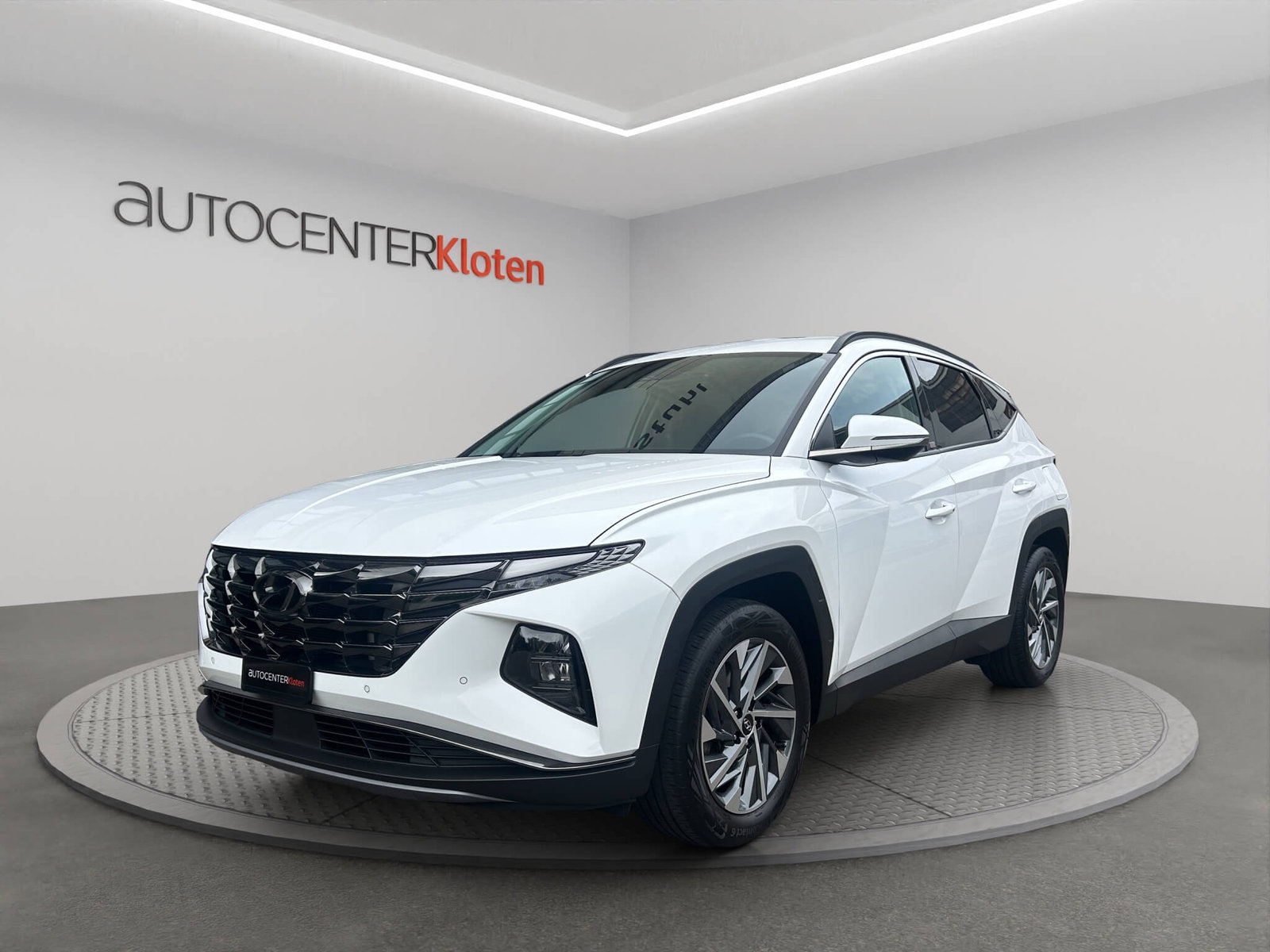 HYUNDAI Tucson 1.6 T-GDi Amplia 4WD