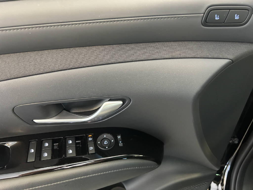 HYUNDAI Tucson 1.6 T-GDi HEV Vertex Swiss Edition 4WD, Hybride Integrale Benzina/Elettrica, Occasioni / Usate, Automatico - 3