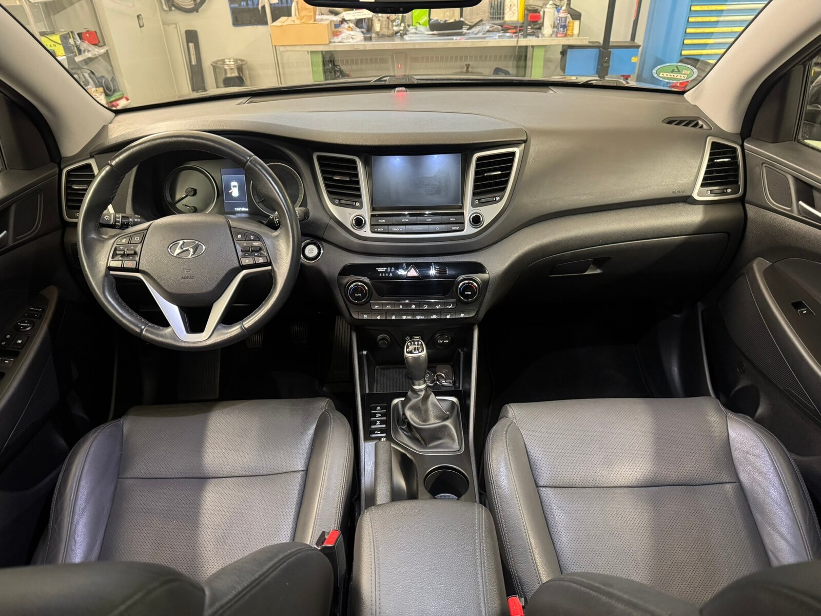 HYUNDAI Tucson 2.0 CRDI Vertex 4WD, Diesel, Second hand / Used, Manual - 7