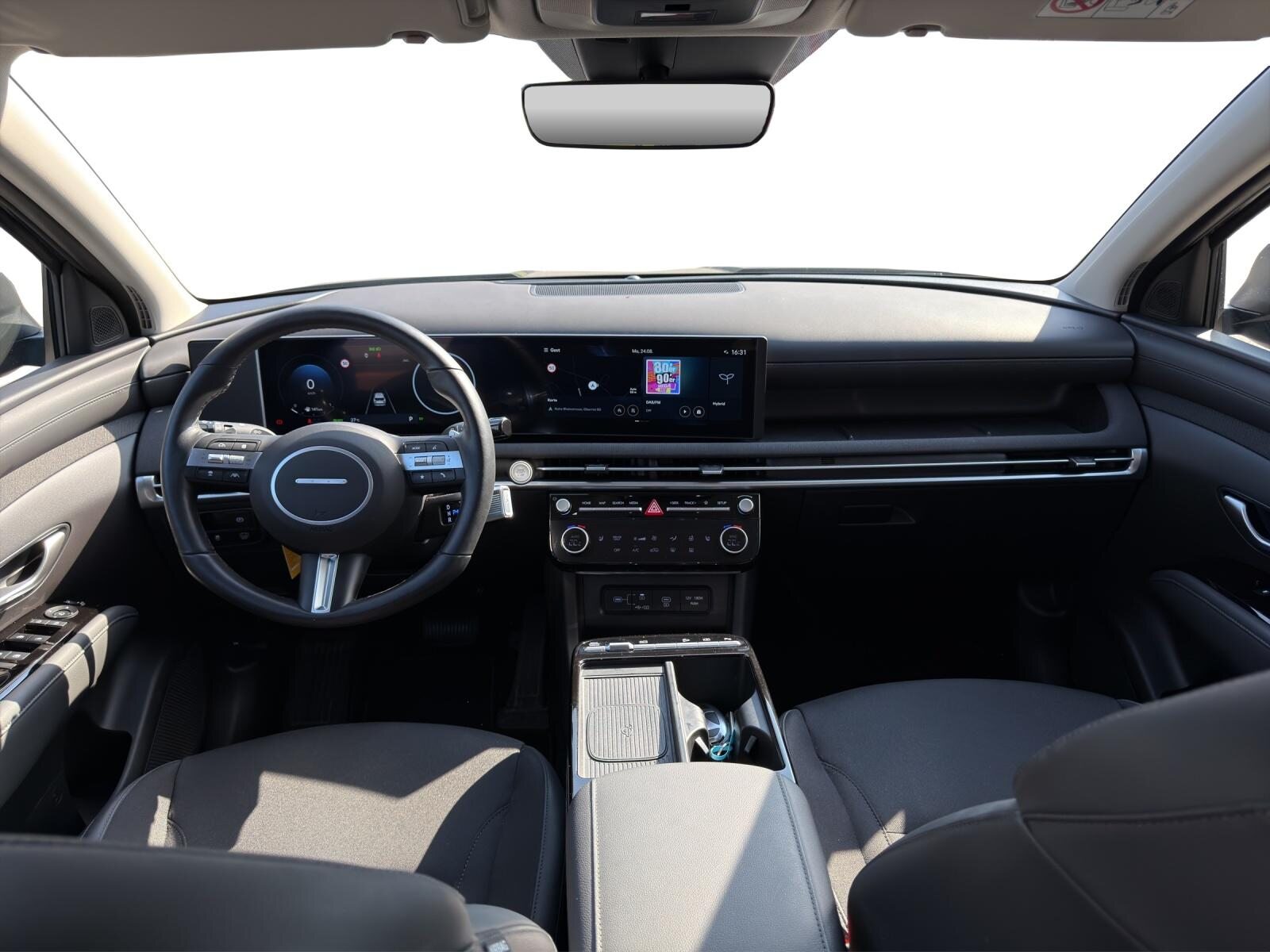 HYUNDAI Tucson 1.6 T-GDi HEV Amplia 4WD, Mild-Hybrid Petrol/Electric, Second hand / Used, Automatic - 5