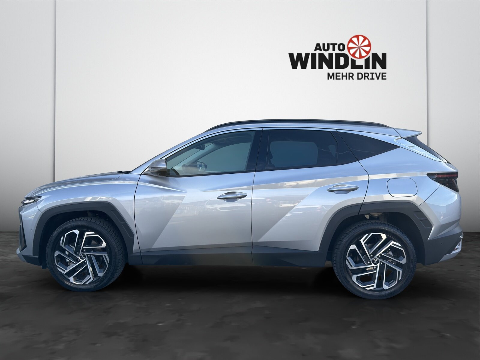 HYUNDAI Tucson 1.6 T-GDi HEV Vertex 4WD Sunroof MY25, Voll-Hybrid Benzin/Elektro, Occasion / Gebraucht, Automatik - 4