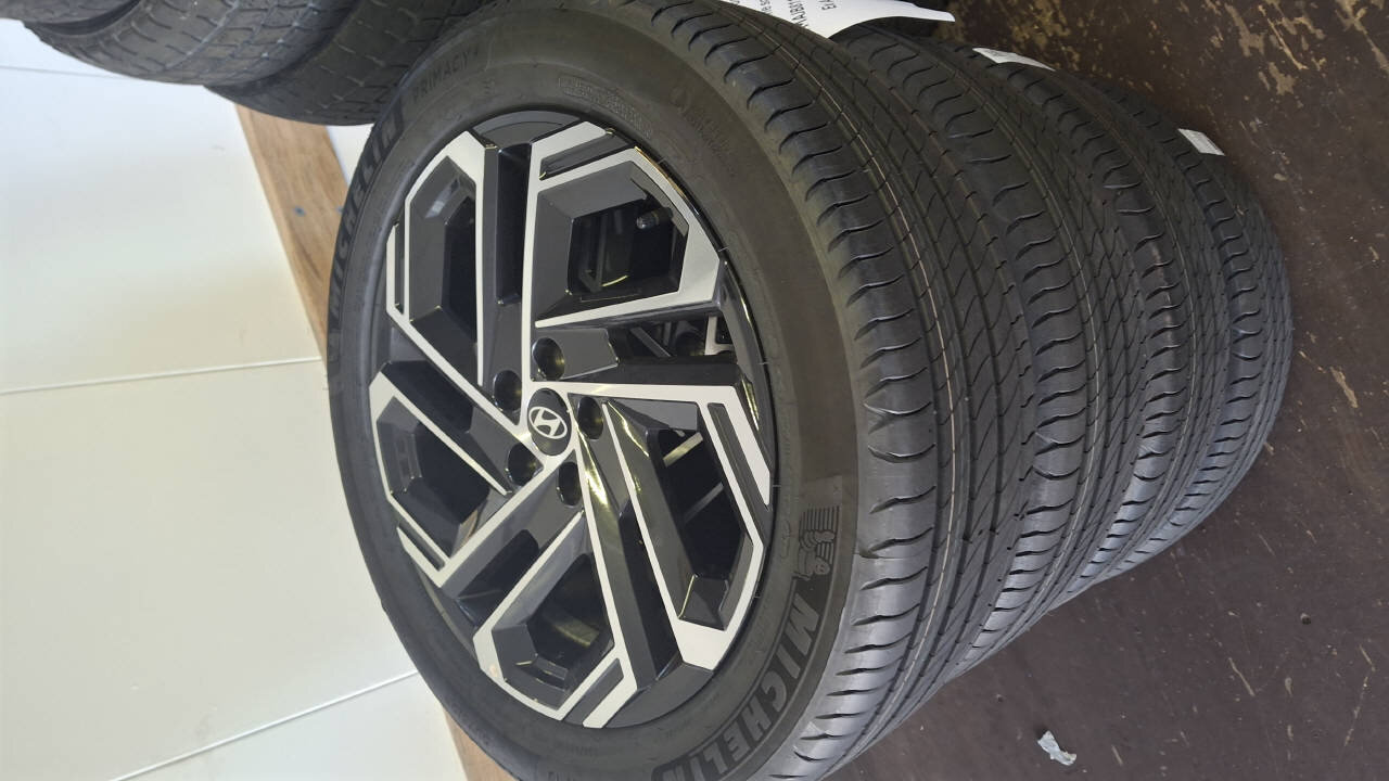 HYUNDAI Tucson 1.6 T-GDi HEV N-Line LUX.pack 4WD, Full-Hybrid Petrol/Electric, Second hand / Used, Automatic - 2