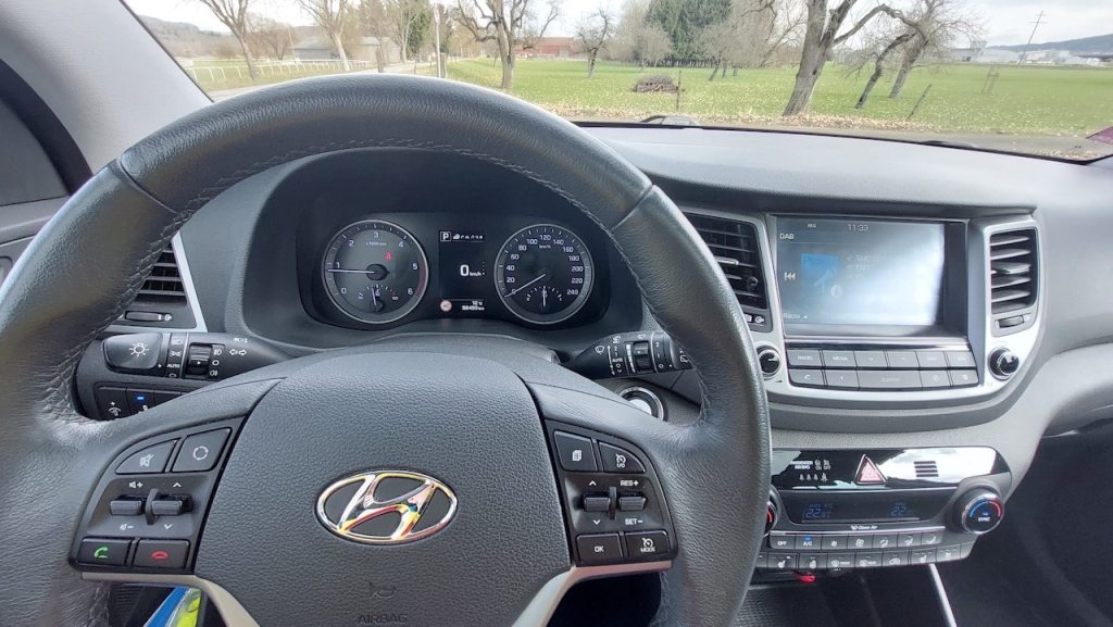 HYUNDAI TUCSON 2.0 CRDi 185 Vertex 4WD, Diesel, Occasion / Gebraucht, Automatik - 5
