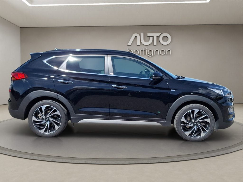 HYUNDAI TUCSON 2.0 CRDi 185 Vertex 4WD, Mild-Hybrid Diesel/Electric, Second hand / Used, Automatic - 4