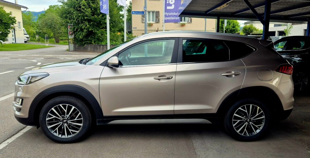 HYUNDAI TUCSON 1.6 T-GDi Amplia 4WD, Benzin, Occasion / Gebraucht, Automatik - 2