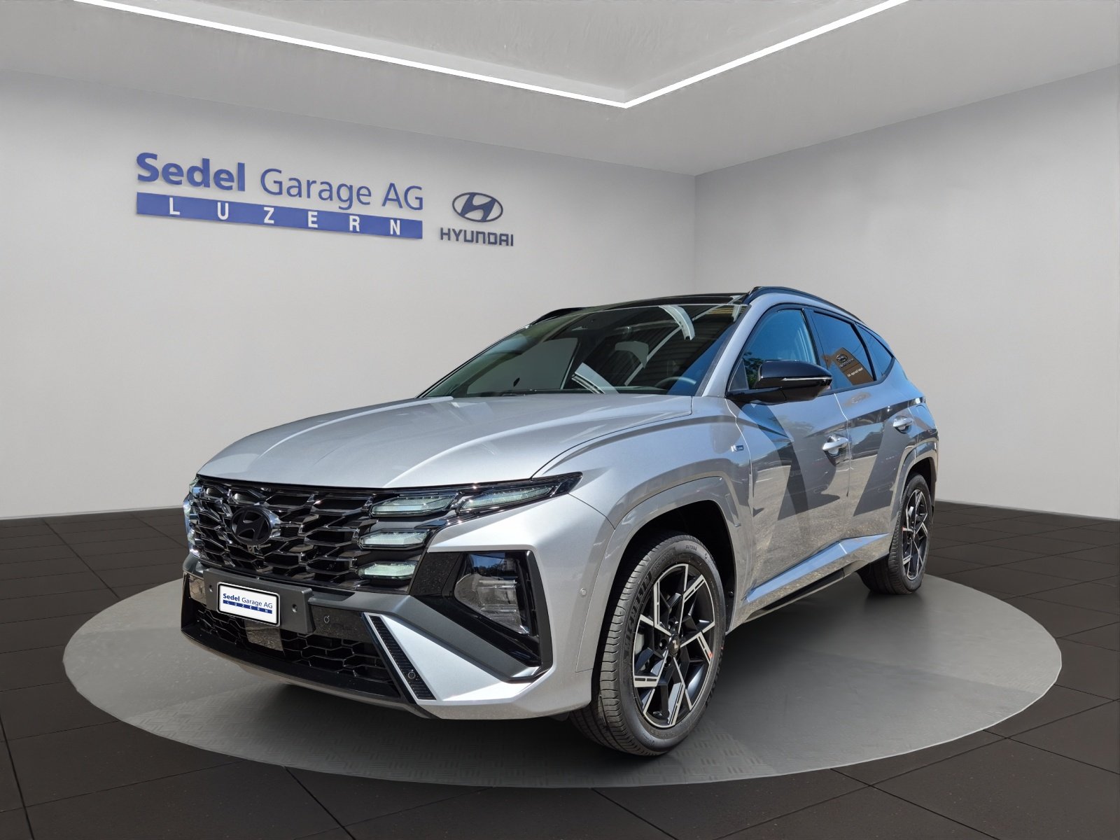 HYUNDAI Tucson 1.6 T-GDi PHEV N-Line LUX.pack 4WD, Plug-in-Hybrid Petrol/Electric, Ex-demonstrator, Automatic