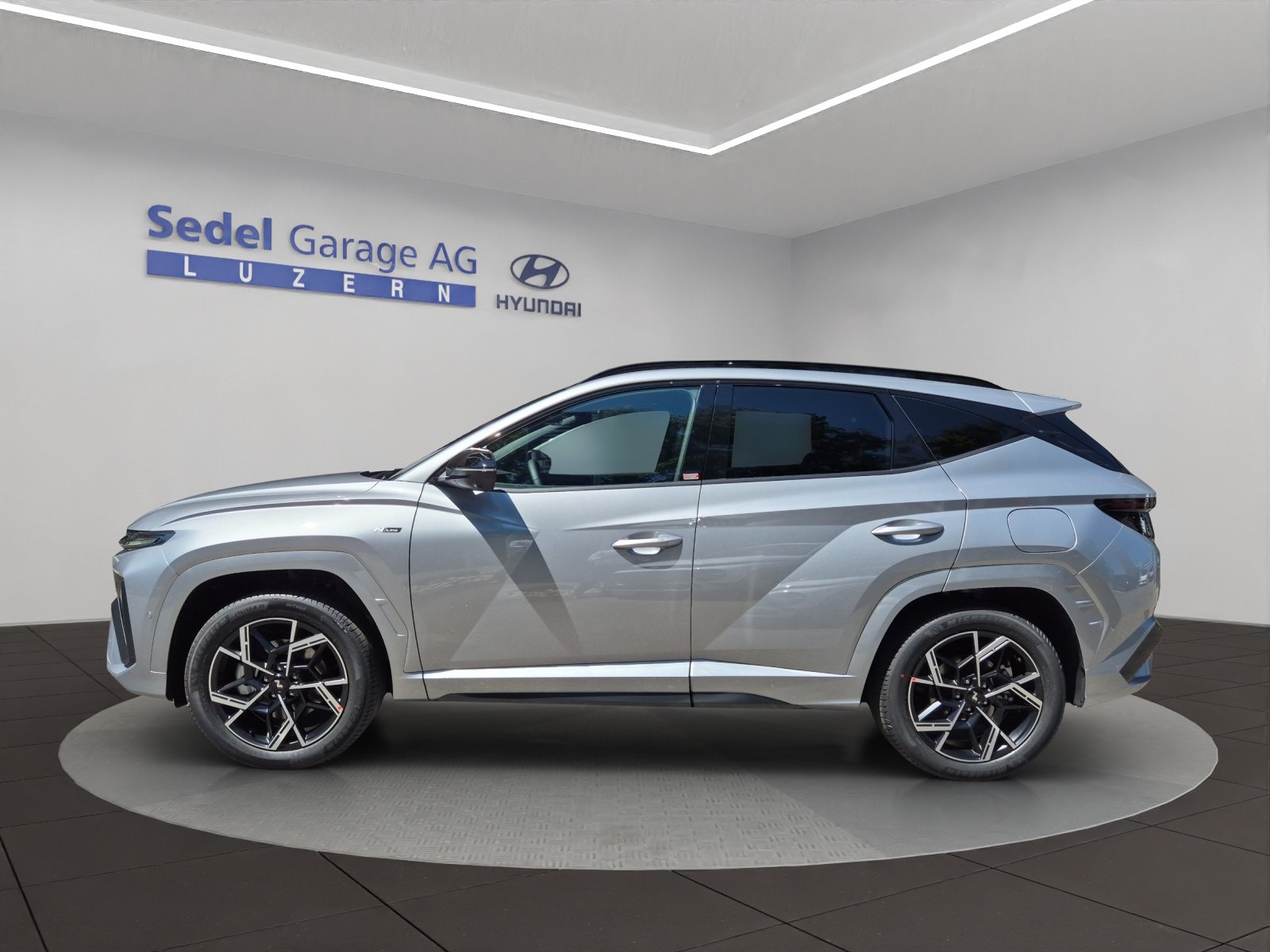 HYUNDAI Tucson 1.6 T-GDi PHEV N-Line LUX.pack 4WD, Plug-in-Hybrid Petrol/Electric, Ex-demonstrator, Automatic - 3
