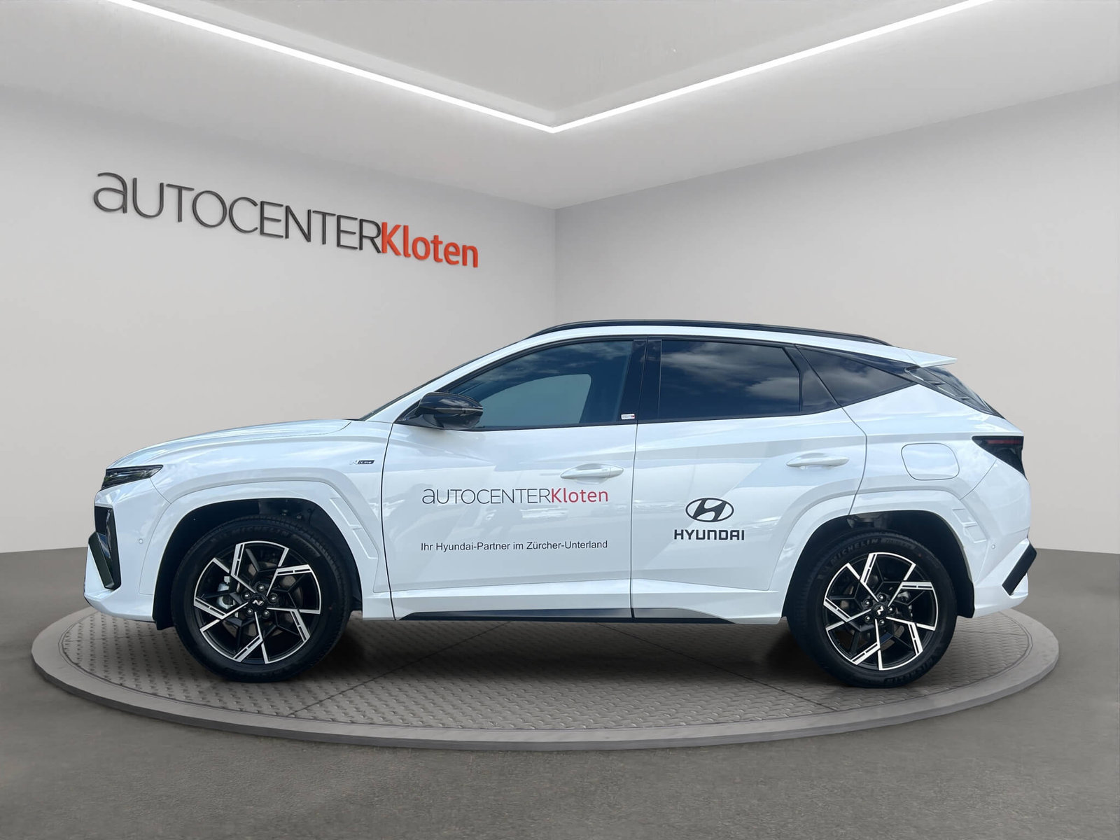 HYUNDAI Tucson 1.6 T-GDi HEV N-Line 4WD, Full-Hybrid Petrol/Electric, Ex-demonstrator, Automatic - 3