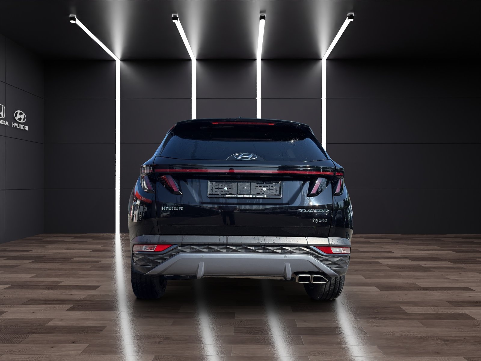 HYUNDAI Tucson 1.6 TGDI HEV Amplia 4WD, Voll-Hybrid Benzin/Elektro, Occasion / Gebraucht, Automat - 4