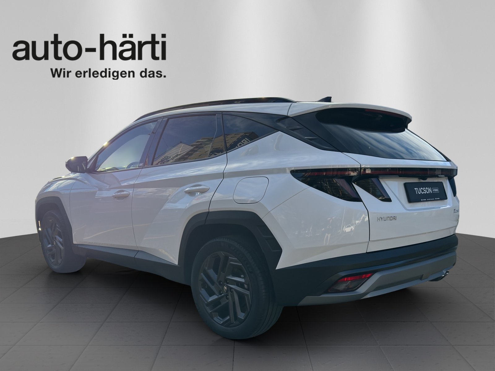 HYUNDAI Tucson 1.6HEV 20th Anniv., Full-Hybrid Petrol/Electric, Second hand / Used, Automatic - 3