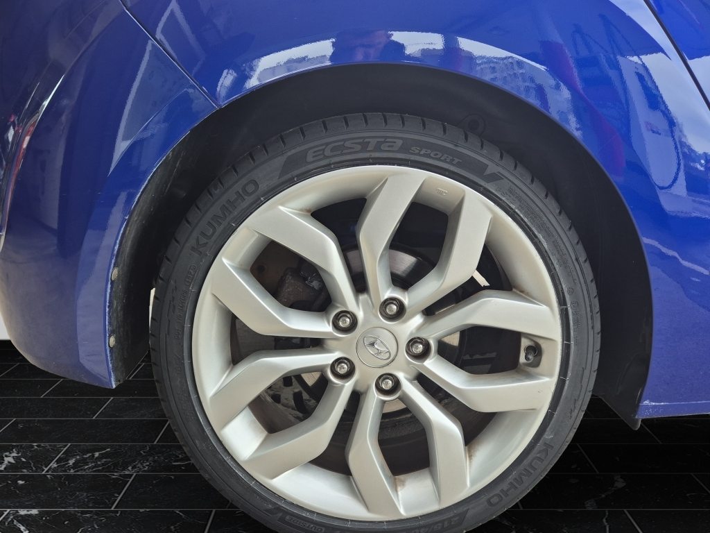 HYUNDAI VELOSTER 1.6 GDi, Benzin, Occasion / Gebraucht, Handschaltung - 6