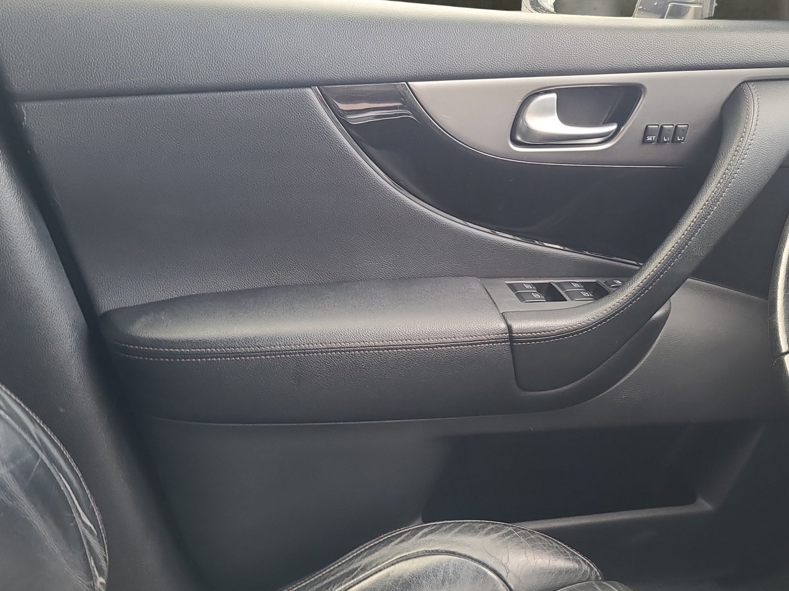 INFINITI FX50 S Premium AWD Automatic, Benzina, Occasioni / Usate, Automatico - 5