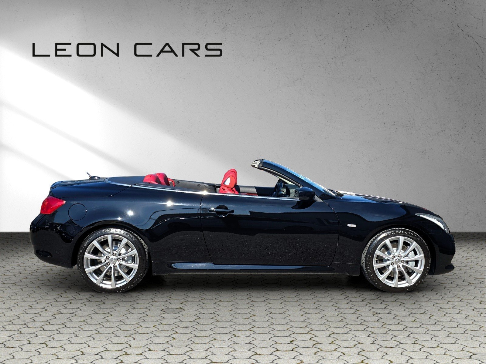 INFINITI G37 Cabrio GT 3.7 V6 320 PS Premium Automatic Cabri, Benzin, Occasion / Gebraucht, Automatik - 5