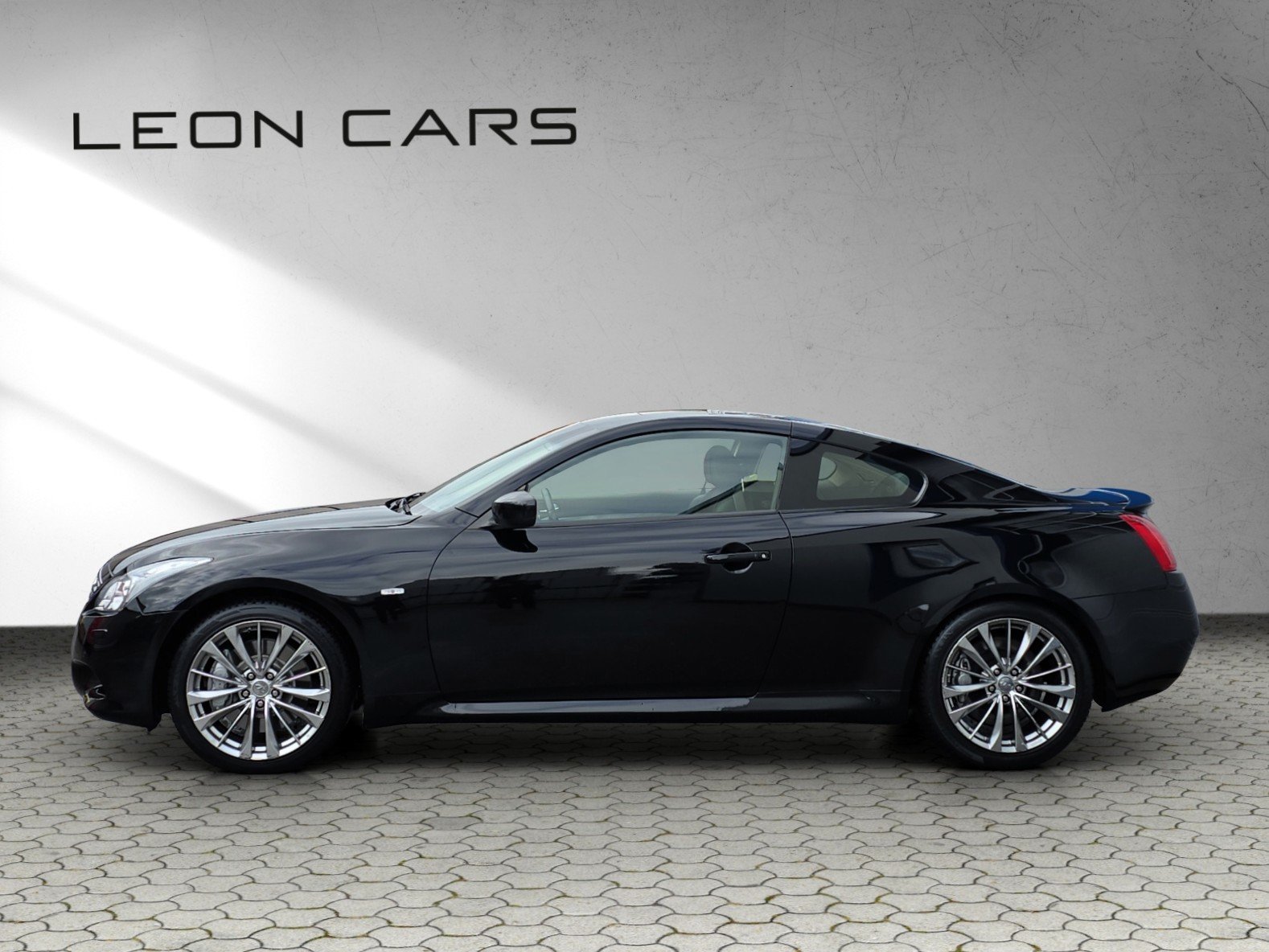 INFINITI G37 3.7 V6 Coupé S Automatic, Essence, Occasion / Utilisé, Automatique - 3