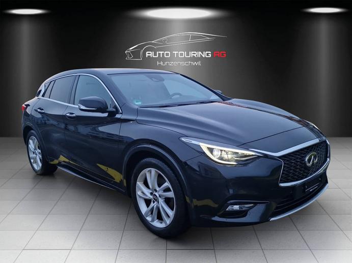 INFINITI Q30 2.2d Luxe Black Edition DCT AWD, Diesel, Occasioni / Usate, Automatico