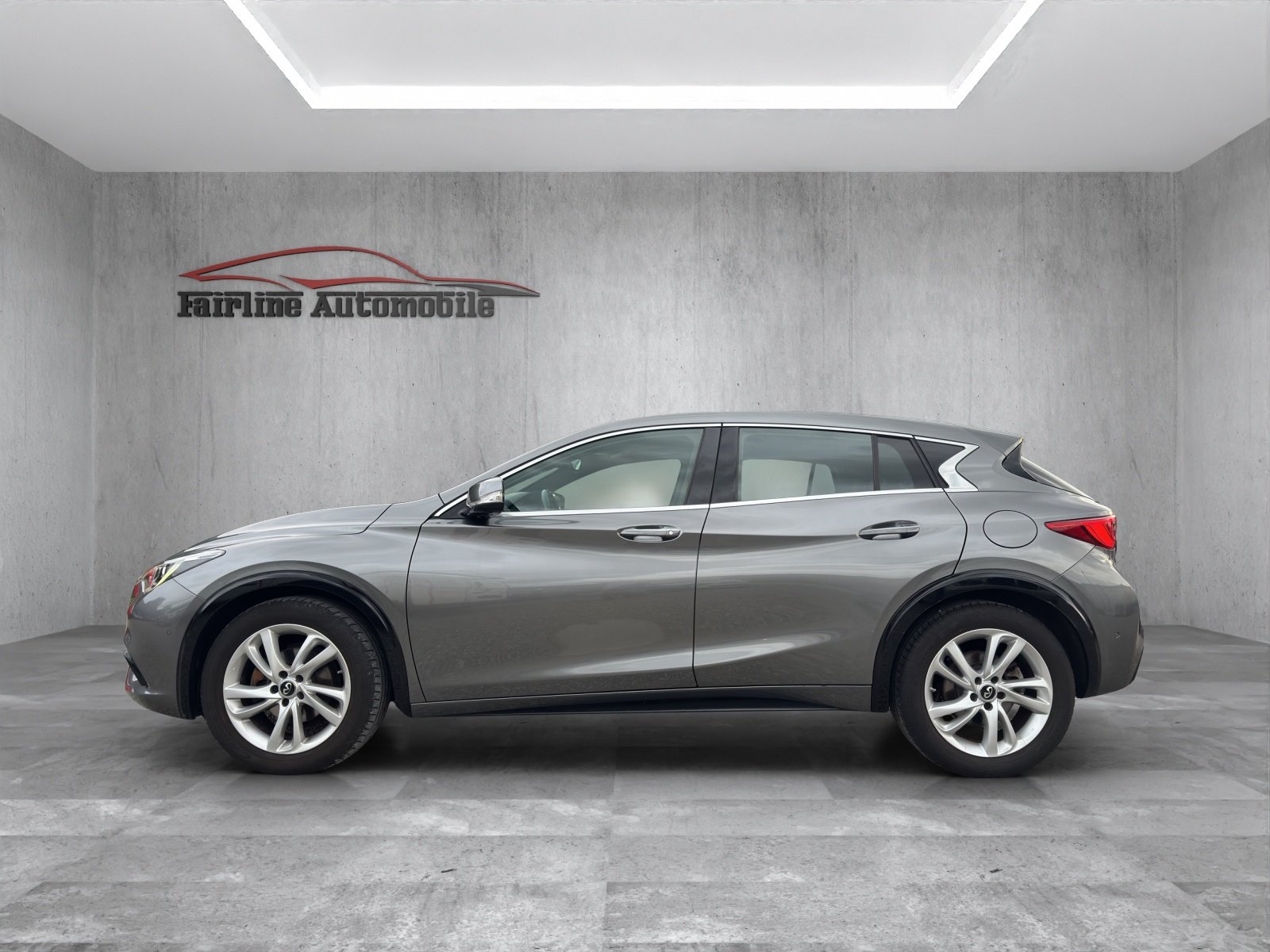 INFINITI Q30 1.6t Business Executive FWD, Benzina, Occasioni / Usate, Manuale - 7