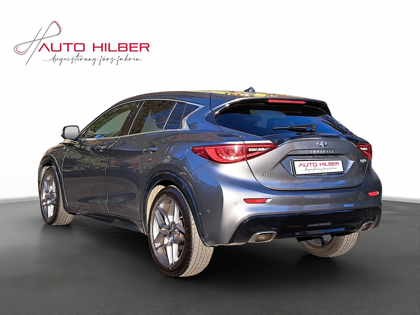 INFINITI Q30 2.2d Premium Tech AWD DCT, Diesel, Occasioni / Usate, Automatico - 4