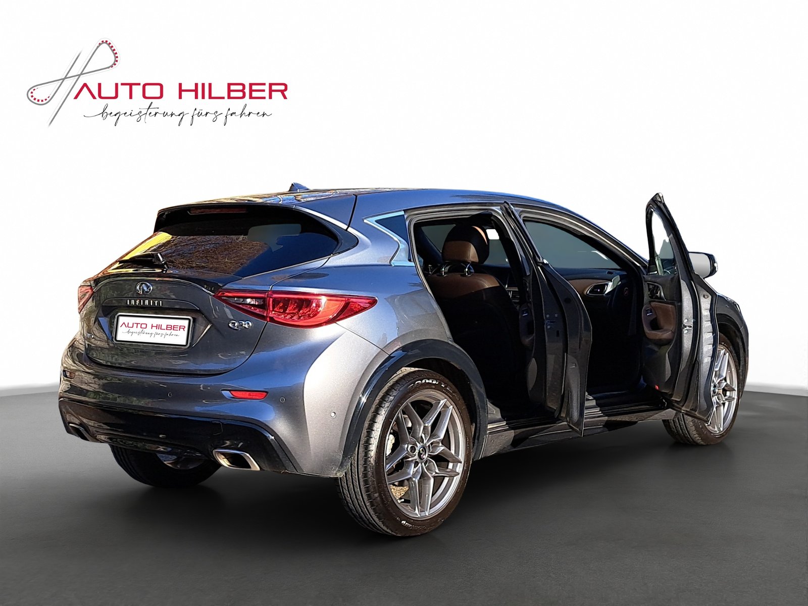 INFINITI Q30 2.2d Premium Tech AWD DCT, Diesel, Occasioni / Usate, Automatico - 6