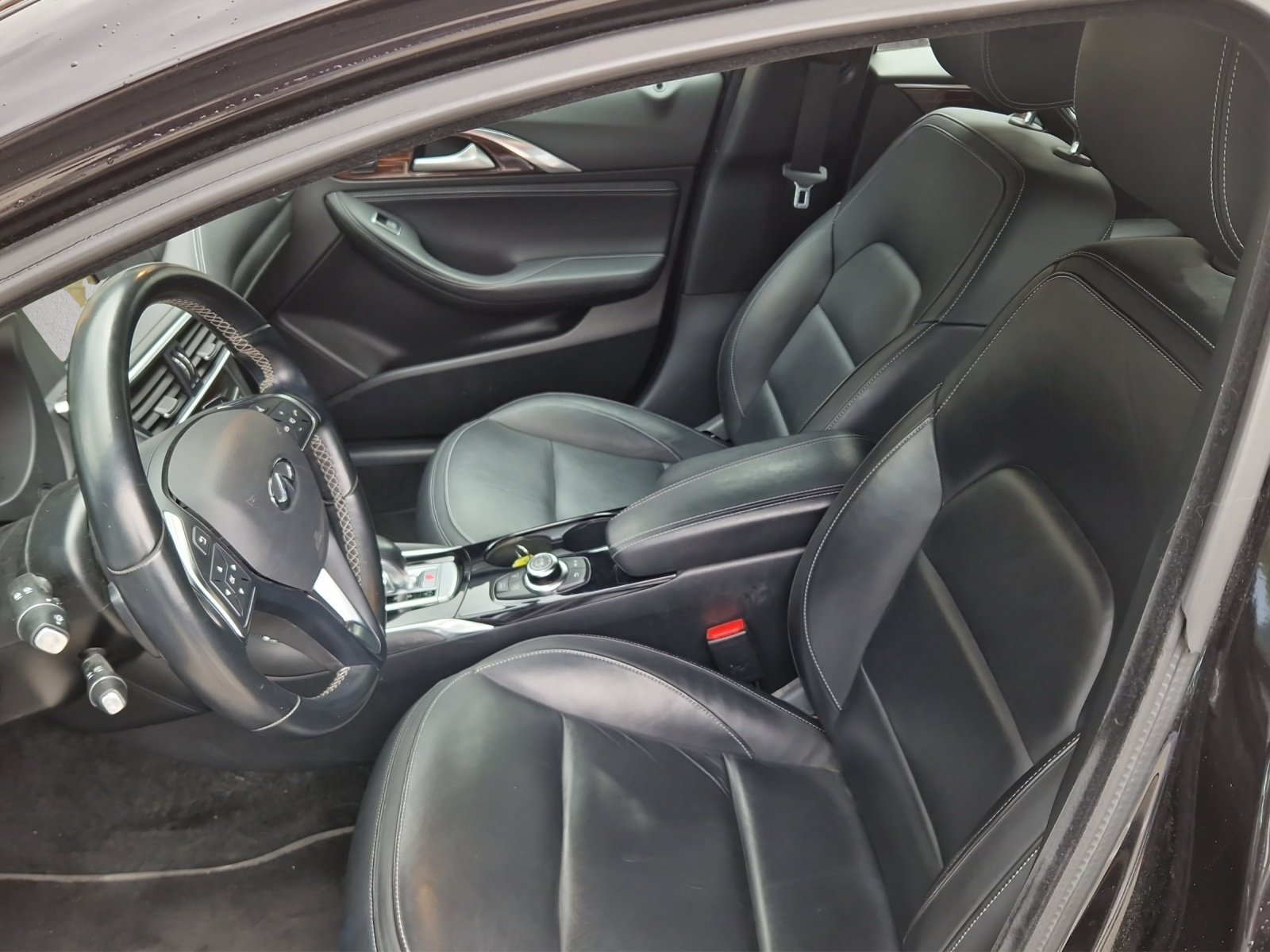 INFINITI Q30 2.2d Premium DCT AWD, Diesel, Occasioni / Usate, Automatico - 6