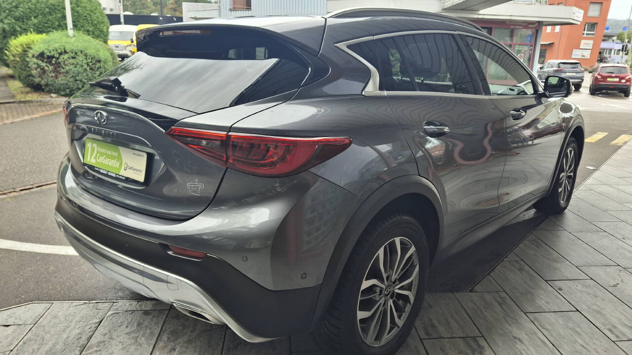 INFINITI QX30 2.2d Premium Tech DCT AWD, Diesel, Occasioni / Usate, Automatico - 4