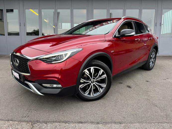 INFINITI QX30 2.0t Luxe Tech AWD DCT AWD, Benzin, Occasion / Gebraucht, Automatik