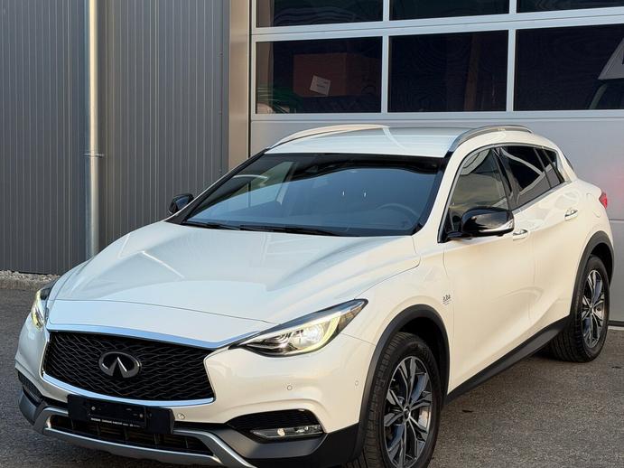 INFINITI QX30 2.2d Premium Tech DCT AWD, Diesel, Occasion / Gebraucht, Automatik