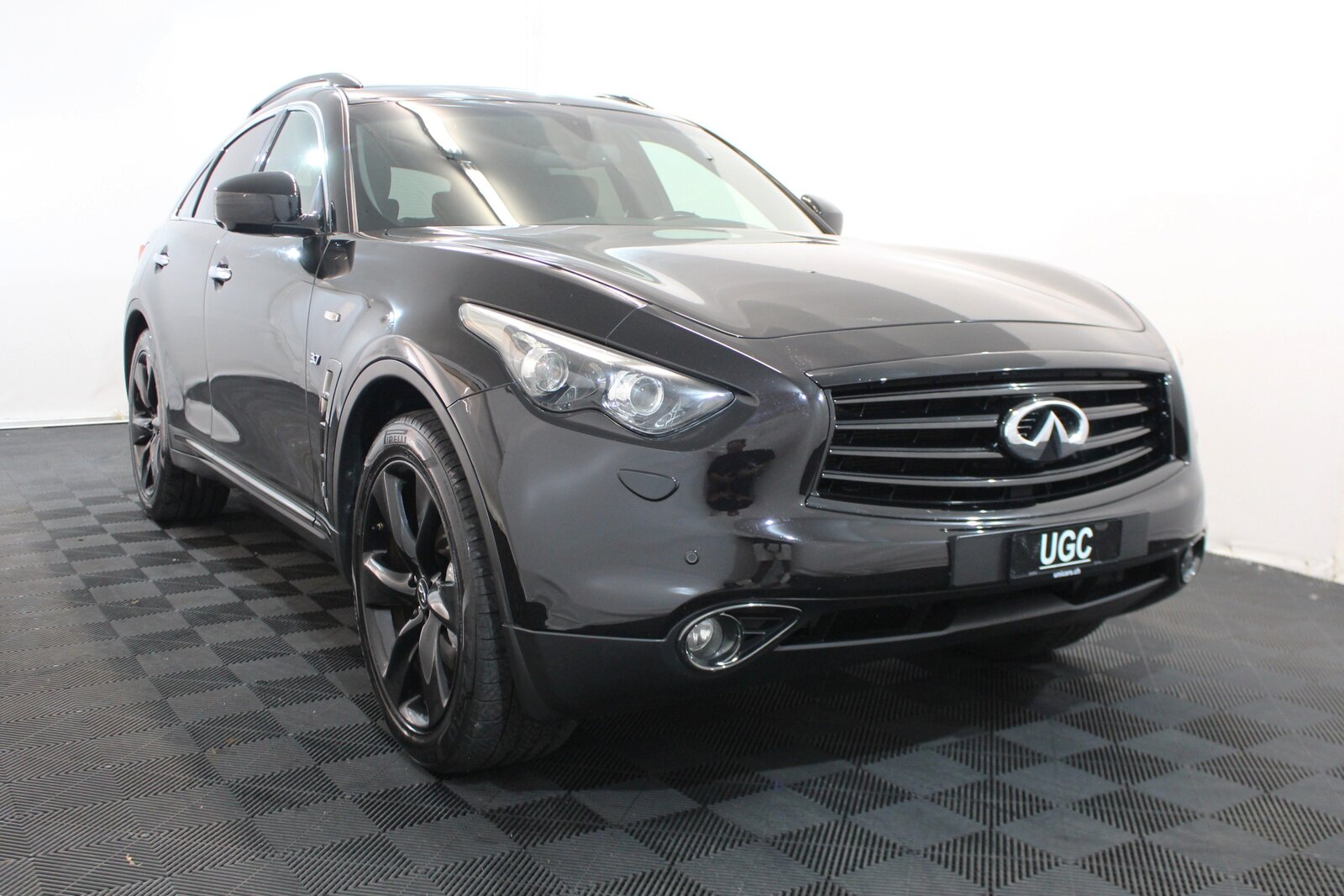 INFINITI QX70 3.7 GT Premium AWD