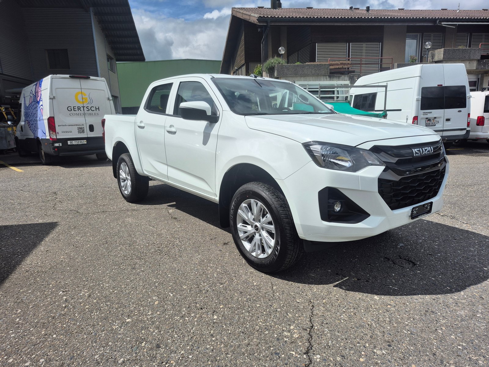 ISUZU D-MAX 1.9 CrewCab N60BB+ 4x4, Diesel, New car, Automatic - 3