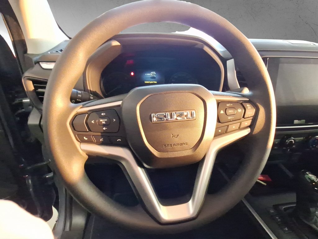 ISUZU D-MAX CrewCab N60BB+ 4x4, Diesel, Voiture nouvelle, Automatique - 7