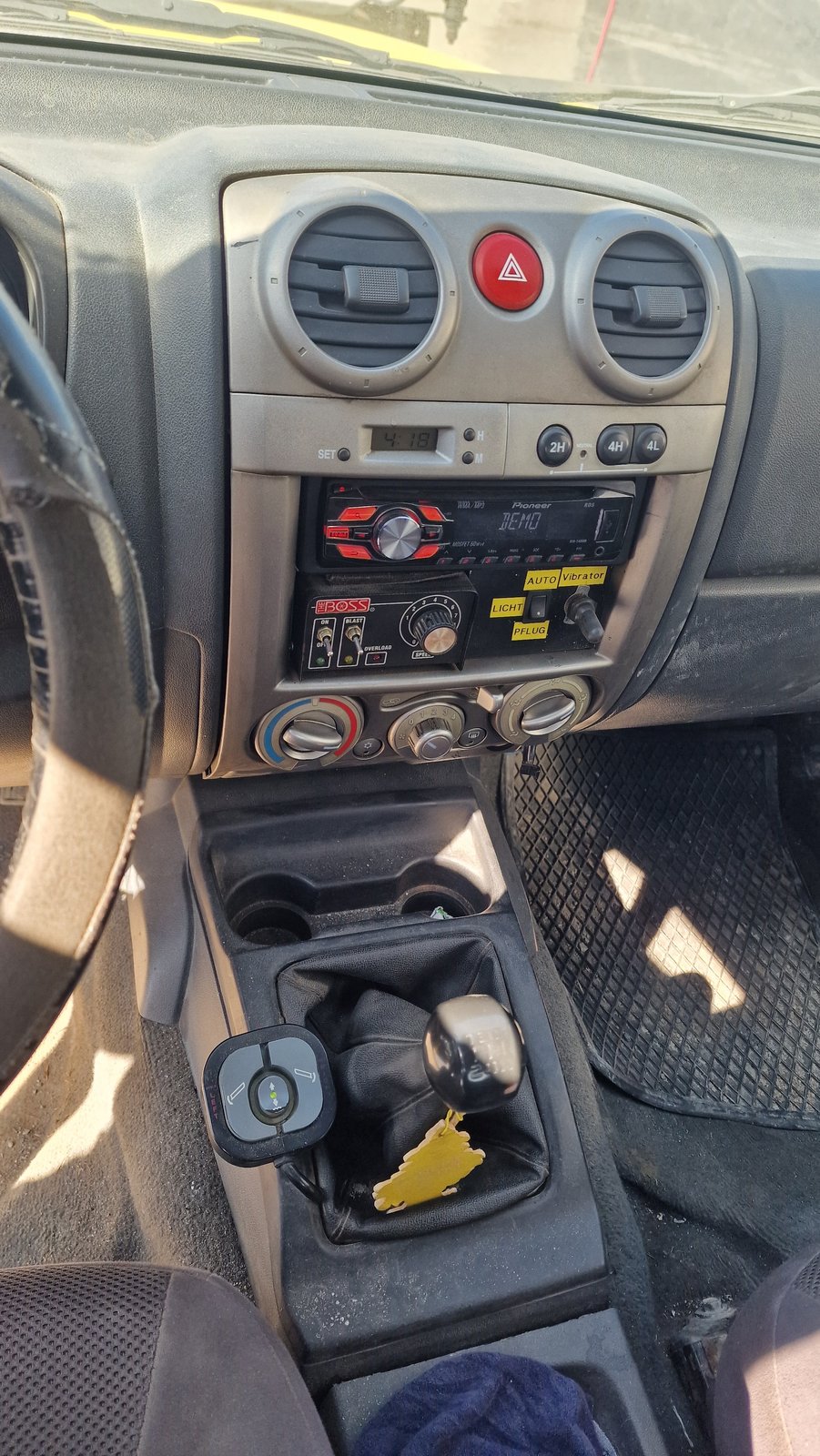 ISUZU D-MAX CrewCab LS 2.5 4x4, Diesel, Second hand / Used, Manual - 6