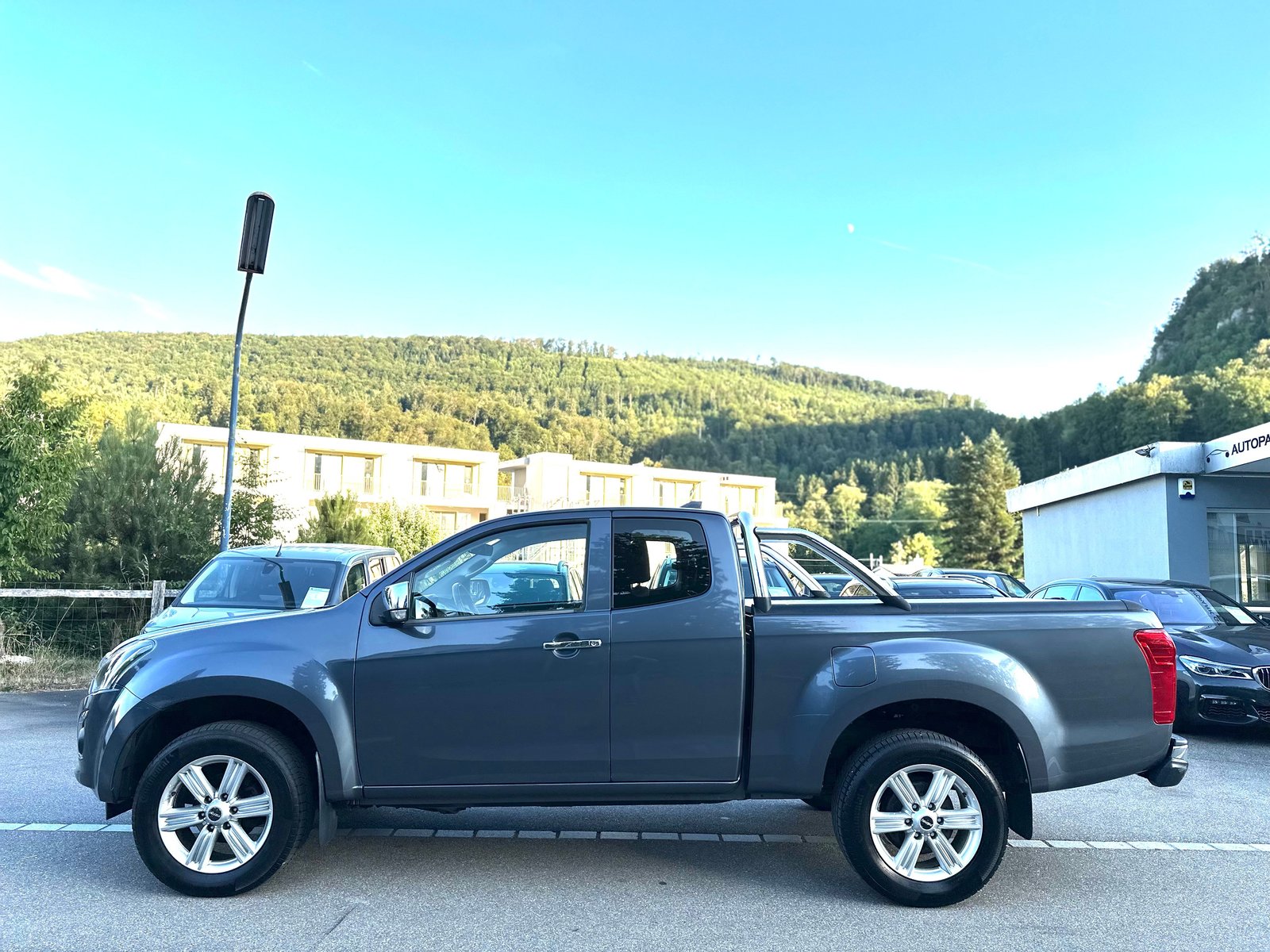 ISUZU D-MAX 1.9 SpaceCab Solar 4x4 A, Diesel, Occasioni / Usate, Automatico - 4
